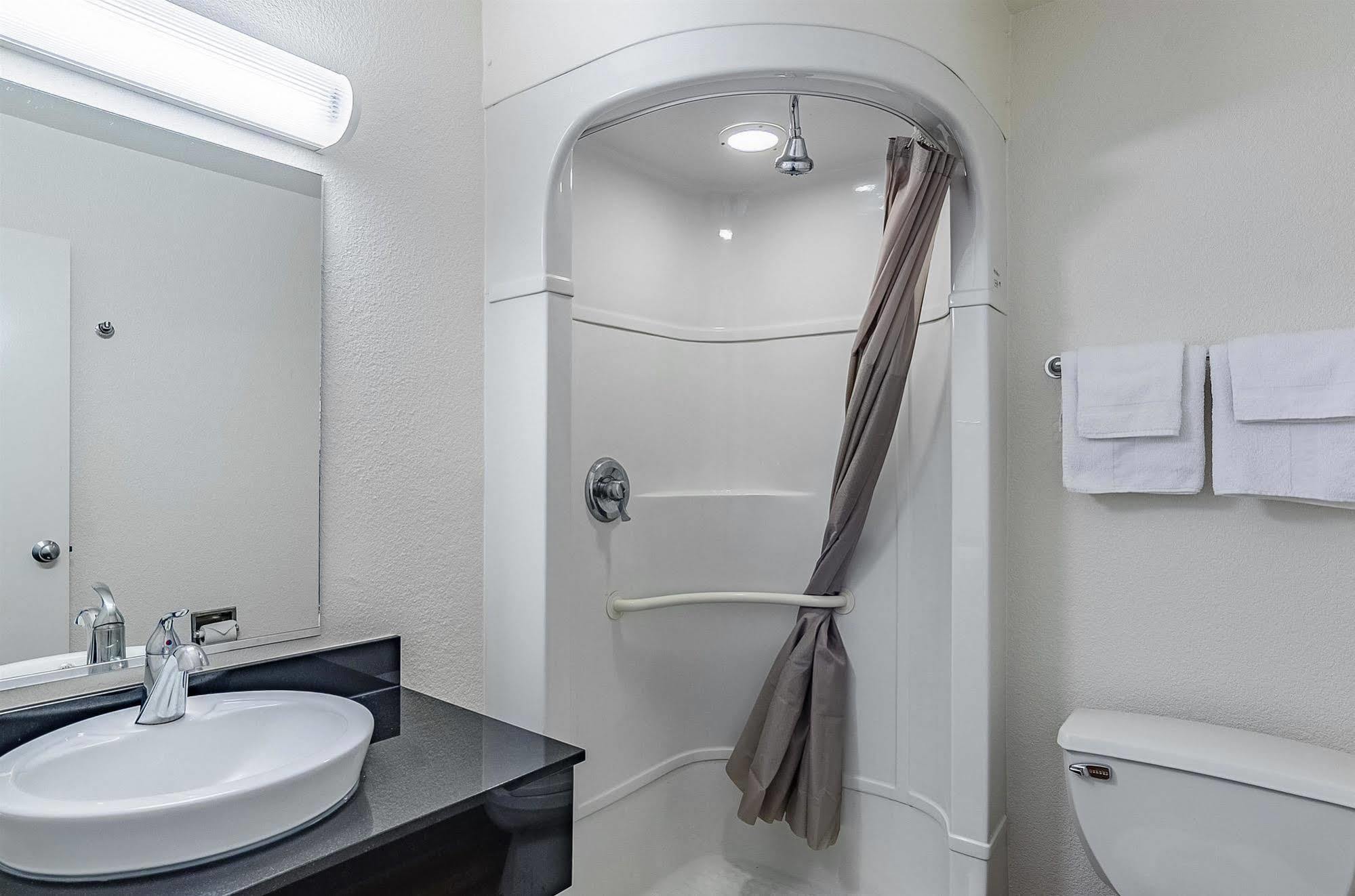 Park Inn By Radisson, Τσεγιέν Εξωτερικό φωτογραφία